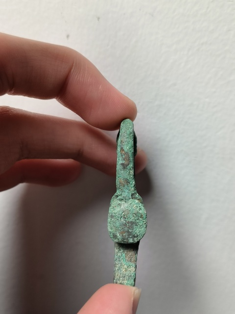 古玩雜項【實物保真】漢代.* 銅回頭鴨袖鉤拍賣，當前價格9999元