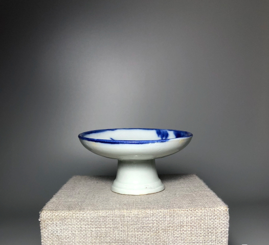 古玩陶瓷精品青花花卉紋高足盤拍賣,當前價格1888元