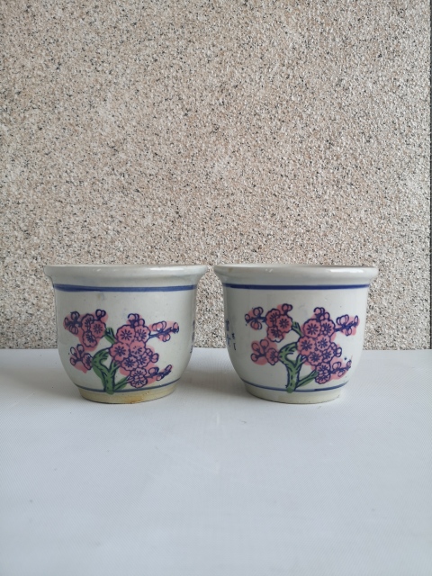 古玩陶瓷六十至八十年代花卉紋青花加彩花盆拍賣,當(dāng)前價格298元