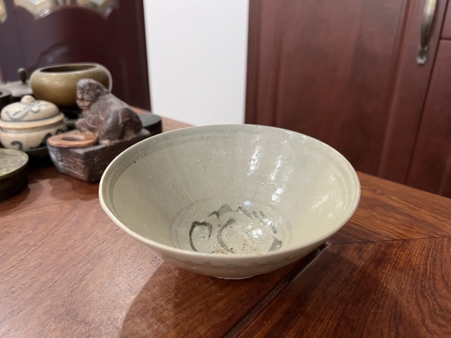 明代晚期海水法螺紋青花碗拍賣，當前價格299元