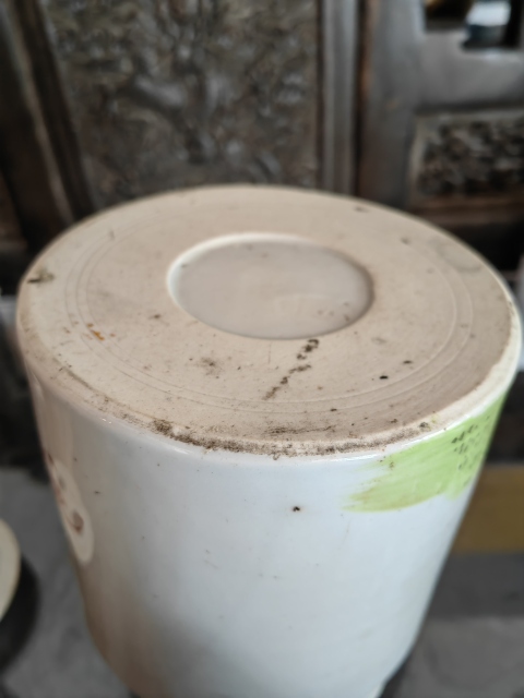 古玩陶瓷民國大雞圖彩繪玉璧底提梁壺拍賣,當前價格4500元