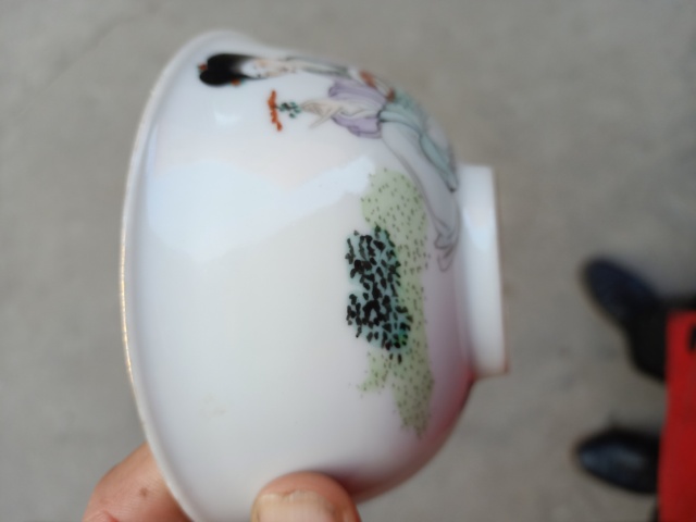 古玩陶瓷放漏民國粉彩碗拍賣,當前價格999元