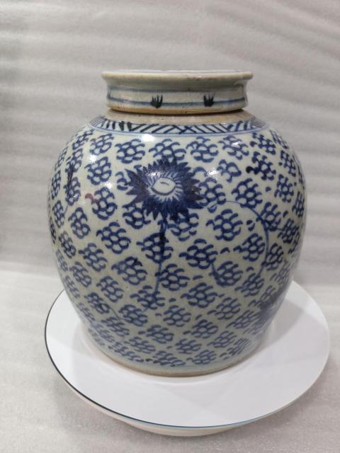 古玩陶瓷青花鳳眼紋蓋罐拍賣，當(dāng)前價(jià)格1888元