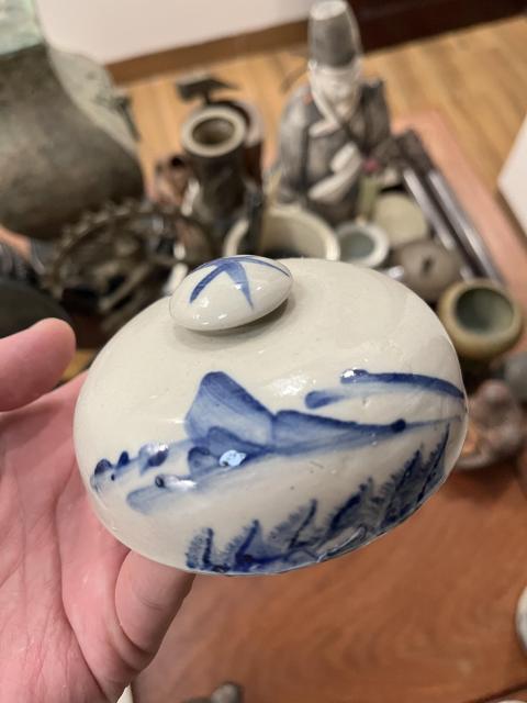 古玩陶瓷民國山水紋青花蓋盅拍賣,當前價格299元