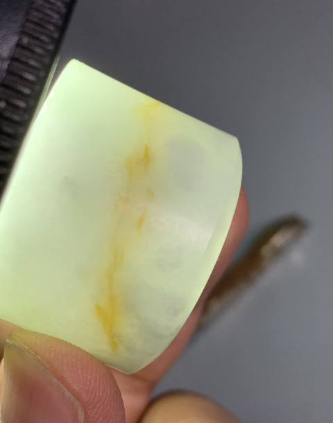 古玩玉器清代天然翡翠素紋扳指拍賣,當前價格2980元