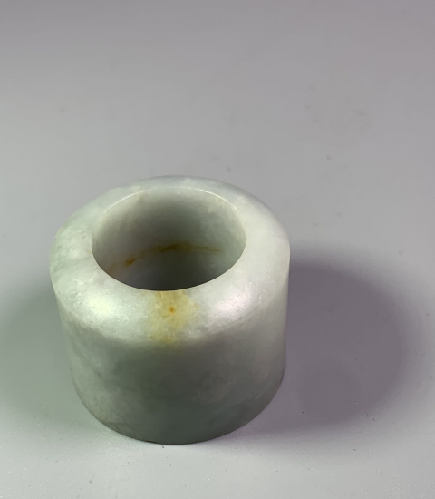 古玩玉器清代天然翡翠素紋扳指拍賣,當前價格2980元