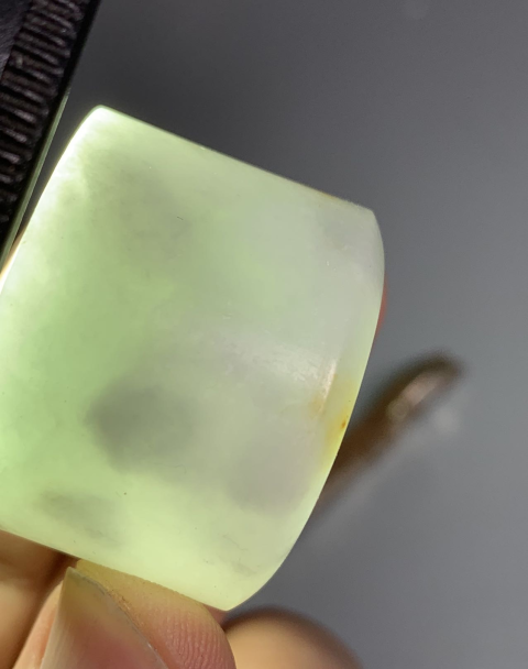 古玩玉器清代天然翡翠素紋扳指拍賣,當前價格2980元