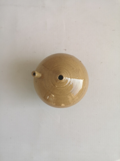 古玩陶瓷清代青釉水滴拍賣,當前價格850元
