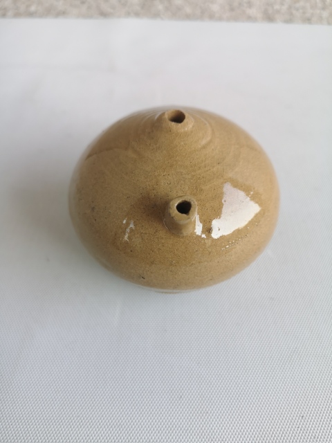 古玩陶瓷清代青釉水滴拍賣,當前價格850元
