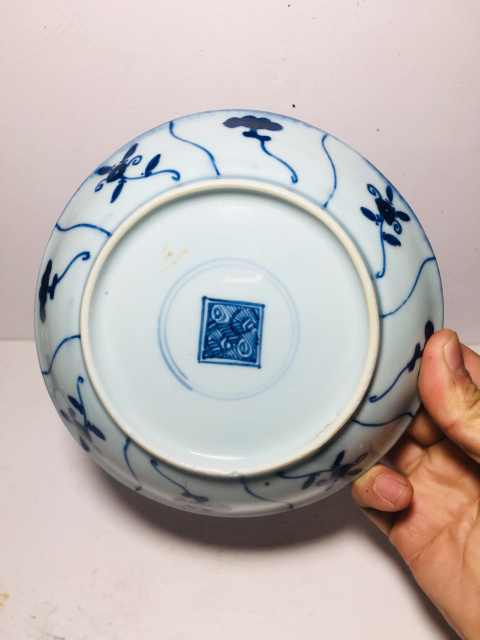 古玩陶瓷雍正青花靈芝紋盤拍賣,當(dāng)前價格888元