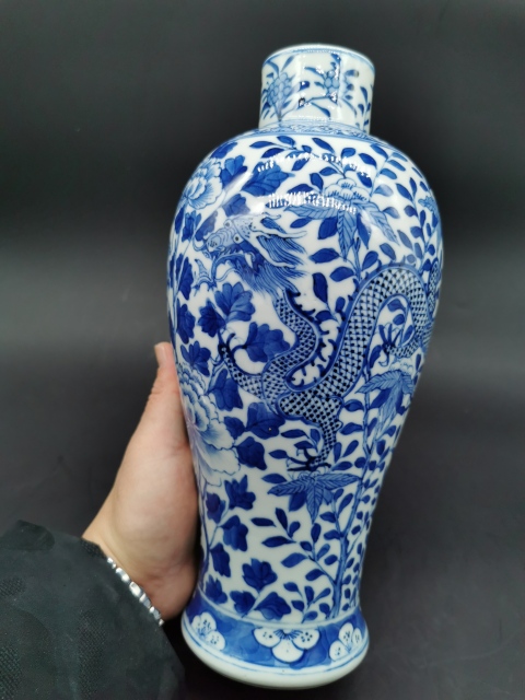 古玩陶瓷清晚?青花花間龍紋雞腿瓶拍賣,當前價格3666元