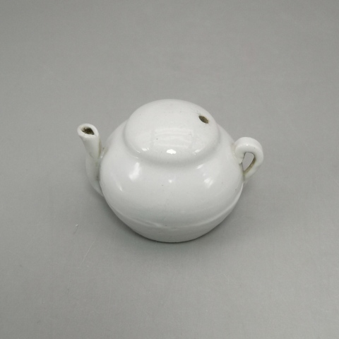 古玩陶瓷白釉水注拍賣,當前價格800元