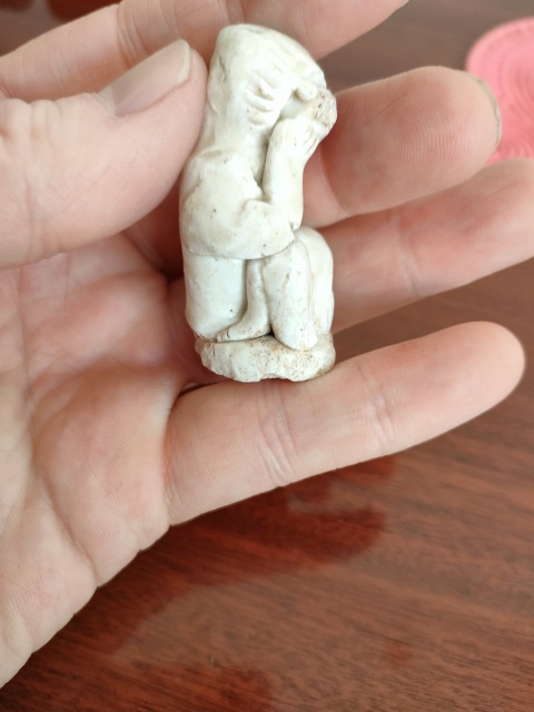 古玩陶瓷定窯白釉瓷塑猴拍賣,當前價格3500元