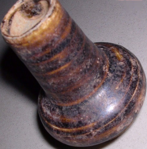 古玩陶瓷宋元吉州窯系醬釉長頸瓶拍賣，當前價格600元