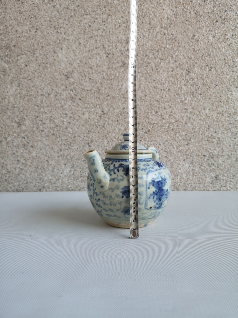 古玩陶瓷明末清初青花執(zhí)壺拍賣，當(dāng)前價(jià)格1800元