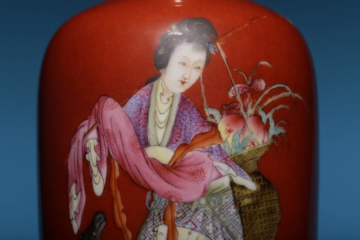 古玩陶瓷民國粉彩**紅地粉彩神仙人物蒜頭瓶拍賣，當前價格45800元