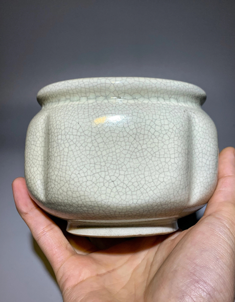 古玩陶瓷鳳溪窯瓜棱哥釉香爐拍賣，當前價格2888元