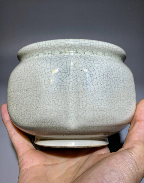 古玩陶瓷鳳溪窯瓜棱哥釉香爐拍賣，當前價格2888元