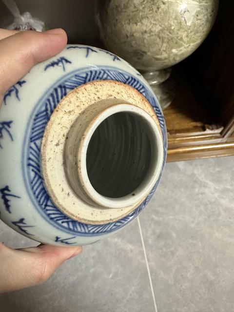 古玩陶瓷清代雍正線描龍紋青花蓋罐拍賣，當(dāng)前價(jià)格6508元