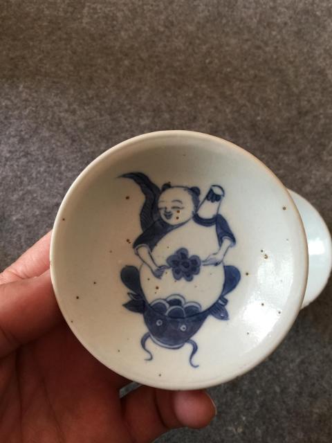 古玩陶瓷清代中晚期連年有余青花盤一對拍賣，當(dāng)前價格666元