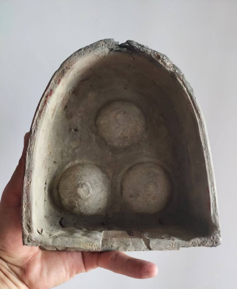 古玩陶瓷陶灶拍賣，當前價格6000元