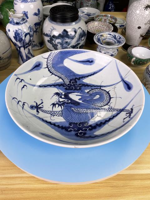 古玩陶瓷清雍正 青花過墻龍紋盤(重器特大盤)拍賣,當前價格2500元