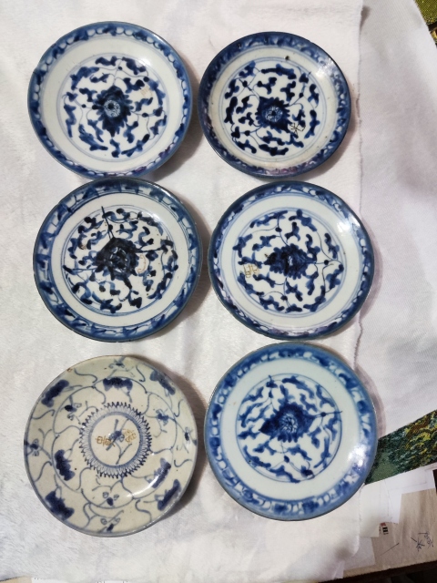 古玩陶瓷清乾隆如意靈芝紋青花盤拍賣,當前價格1168元