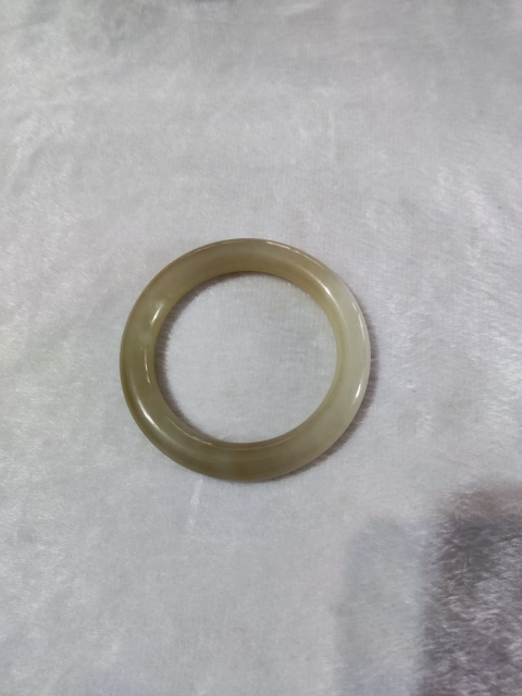 古玩雜項和田玉手鐲拍賣,當前價格8888元