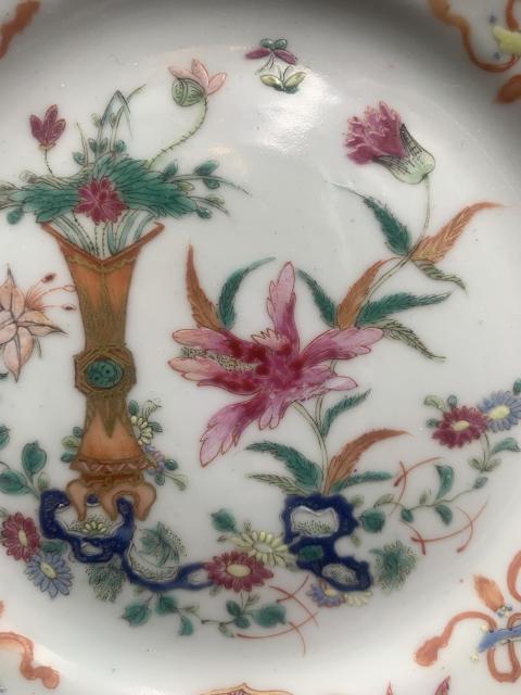 古玩陶瓷清雍正粉彩花卉盤拍賣,當前價格1888元