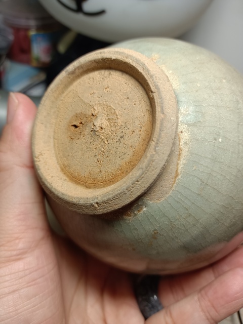 古玩陶瓷龍泉青瓷折肩小蓋罐拍賣,當前價格3000元
