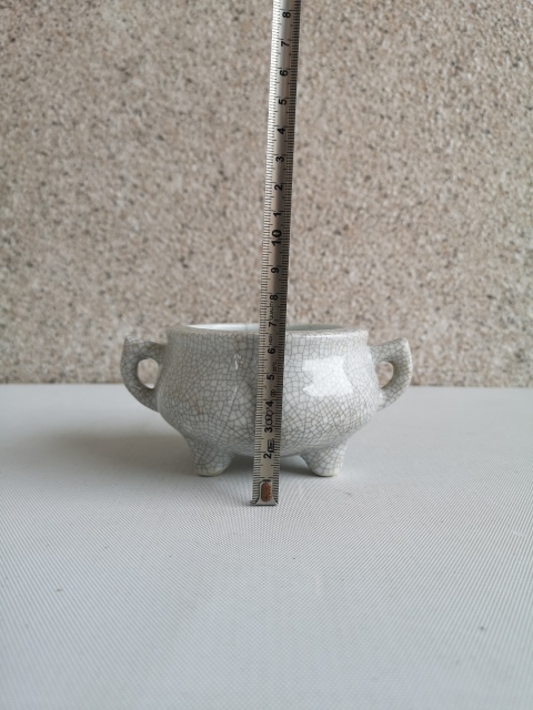 古玩陶瓷六十至八十年代哥釉香爐拍賣,當前價格398元