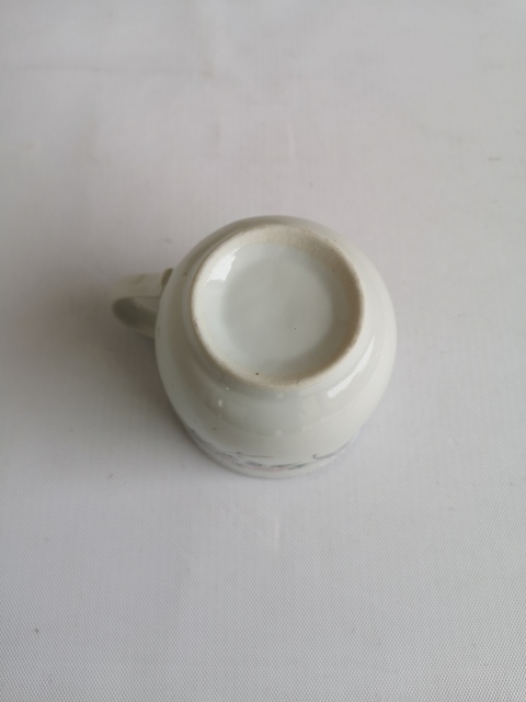 古玩陶瓷出口創(chuàng)匯期花鳥紋執(zhí)杯拍賣,當(dāng)前價(jià)格198元