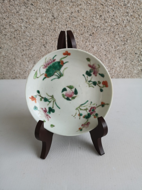 古玩陶瓷民國(guó)四季花卉紋粉彩盤(pán)拍賣(mài),當(dāng)前價(jià)格222元
