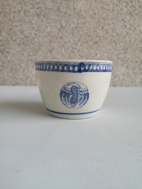 古玩陶瓷民國團(tuán)鶴紋青花蓋缸拍賣，當(dāng)前價格398元