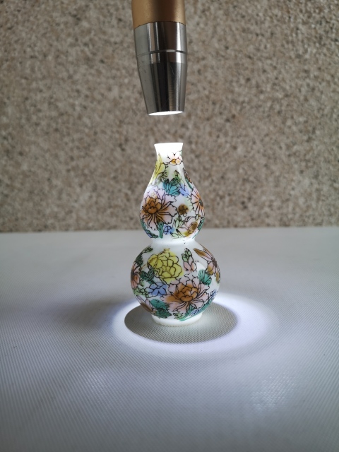 古玩陶瓷出口創(chuàng)匯期花卉紋葫蘆瓶拍賣,當前價格260元