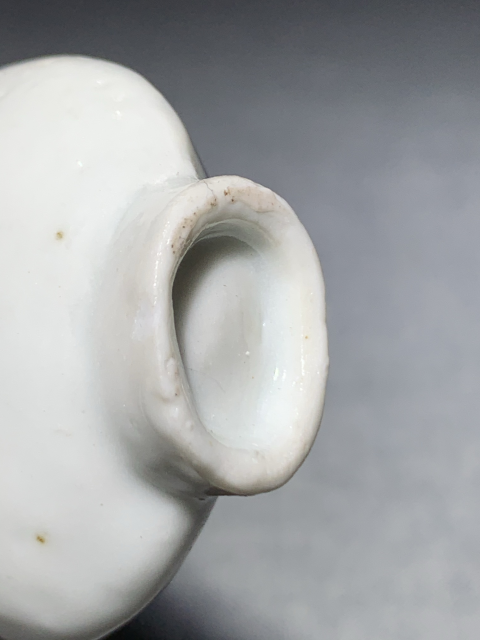 古玩陶瓷【清晚】青花人物紋鼻煙壺拍賣,當前價格0元