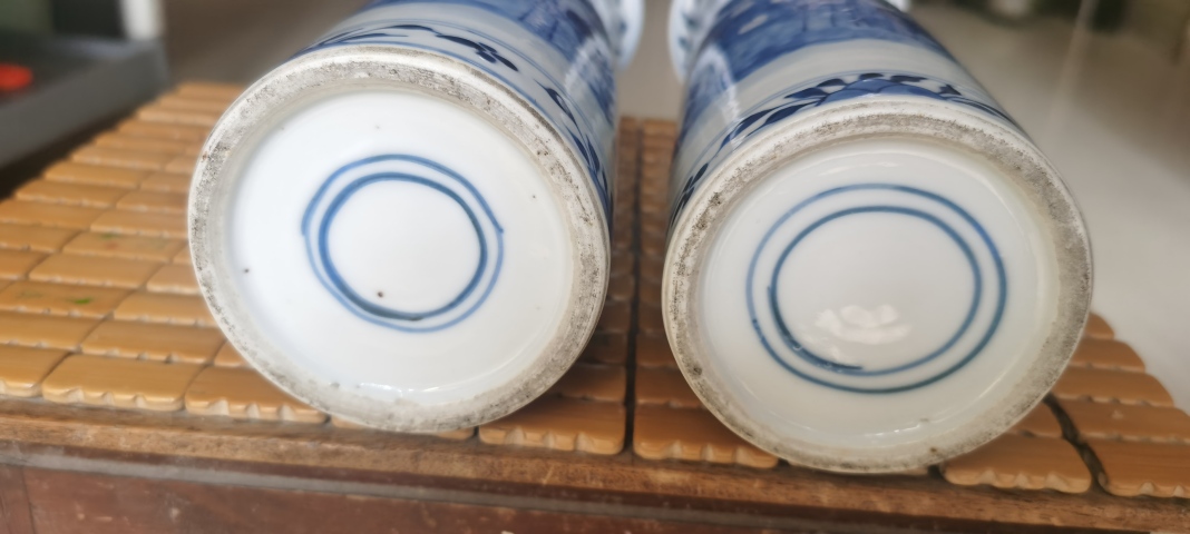 古玩陶瓷晚清花鳥紋青花花插拍賣,當前價格8000元