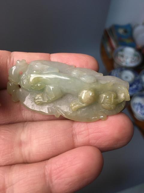 古玩玉器【A貨】天然翡翠雕葉子掛件拍賣,當前價格360元