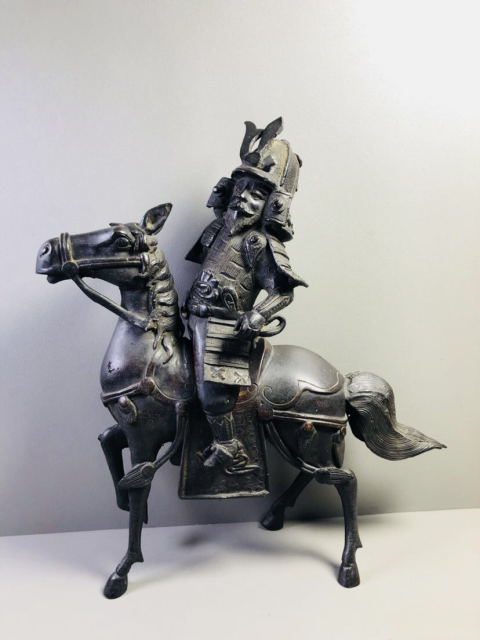 武士騎馬擺件拍賣，當前價格6500元