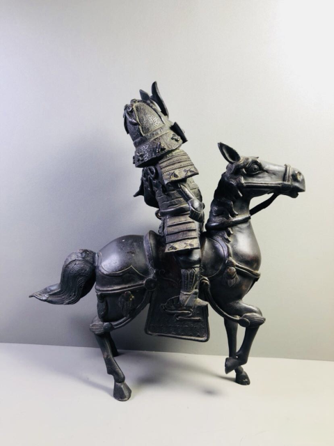 古玩雜項武士騎馬擺件拍賣，當前價格1999元