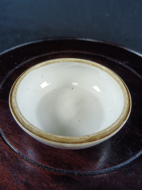 古玩陶瓷民國囍字粉彩蝴蝶戀花粉盒拍賣,當前價格850元