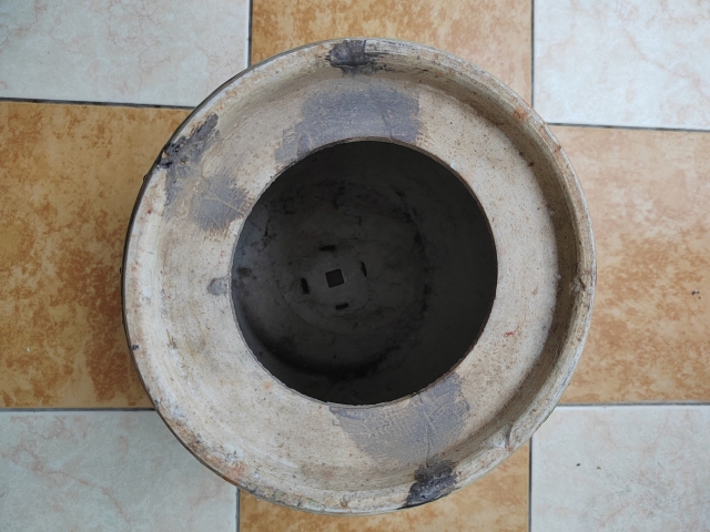 古玩陶瓷清末粉彩纏枝花卉繡墩拍賣，當前價格6000元