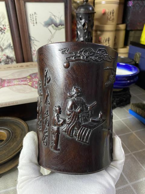 古玩雜項紅木雕人物詩文筆筒拍賣,當前價格2800元