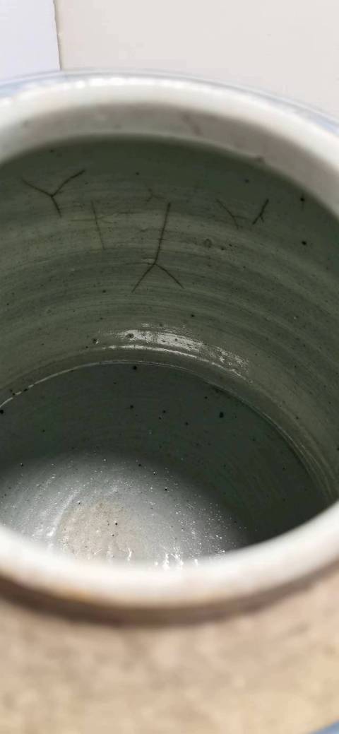 古玩陶瓷清中纏枝花卉紋蓋罐拍賣，當(dāng)前價格2300元