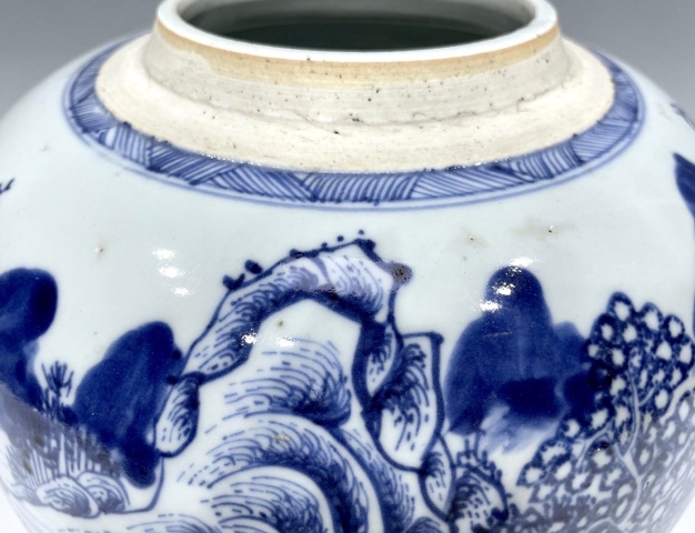 中国　青花　山水人物文　水注瓶　C　R7882 青花山水人物图盖罐- 故宫博物院