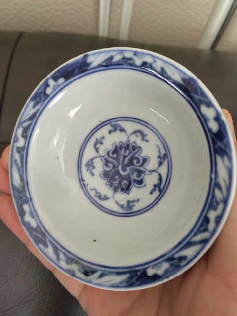 古玩陶瓷官窯大清宣統年制青花纏枝蓮紋小茶盞拍賣，當前價格58888元