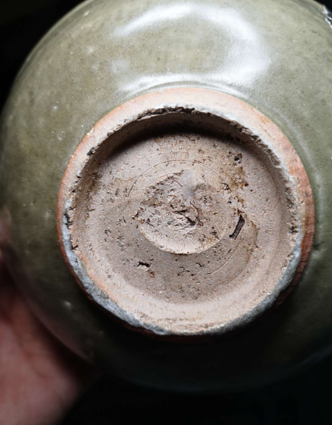 古玩陶瓷元代龍泉青瓷碗拍賣,當前價格688元