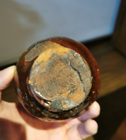 古玩陶瓷明代?褐釉瓜棱罐拍賣,當前價格666元