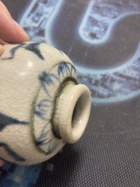 古玩陶瓷明晚期 瓜棱石榴尊拍賣,當前價格2300元