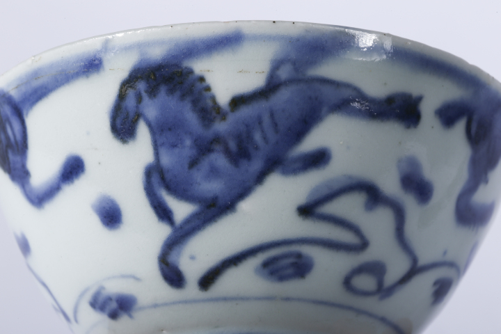 古玩陶瓷明晚·青花飛馬紋碗拍賣,當前價格13888元
